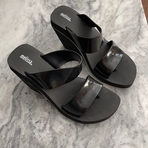 Melissa black & white platform sandals, sz 10